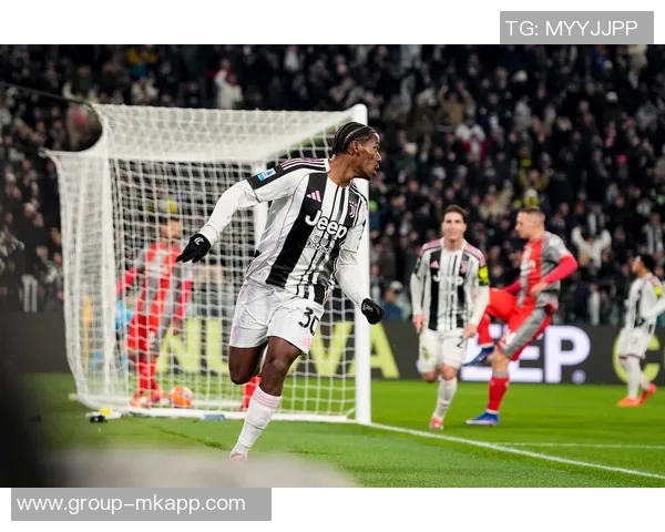 罗马上半场进球被判无效克雷莫内塞现场却持续显示领先比分 罗马上半场进球被判无效克雷莫内塞现场却持续显示领先比分