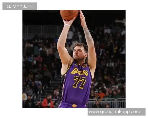 SnoopDogg调侃东契奇需双倍安保东契奇幽默回应自称就是安保