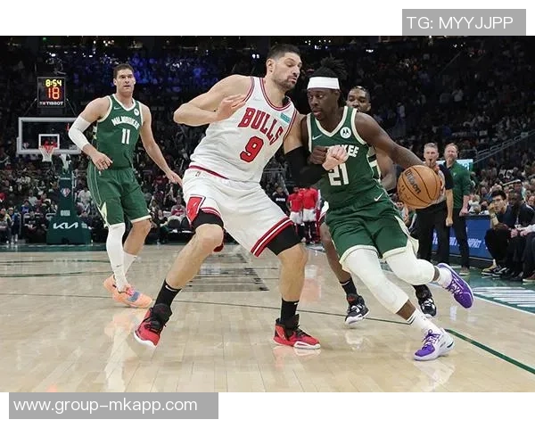 NBA杯对决雄鹿公牛先发阵容分析字母哥特纳联手挑战吉迪武切维奇组合