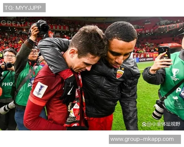 圣保罗俱乐部宣布奥斯卡因血管迷走神经性晕厥在家休养中 圣保罗俱乐部宣布奥斯卡因血管迷走神经性晕厥在家休养中