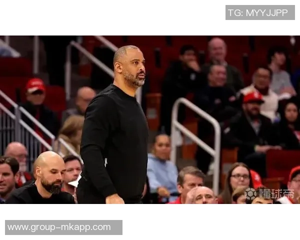 乌度卡强调KD需提升无球战术表现并积极跑动以增强球队进攻效率