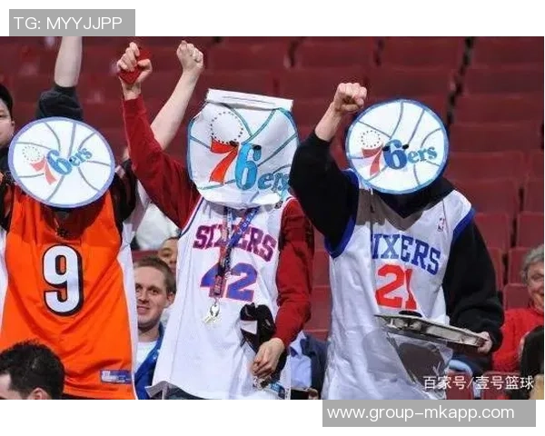 博班称赞恩比德如野兽般强大低位得分能力无人能挡