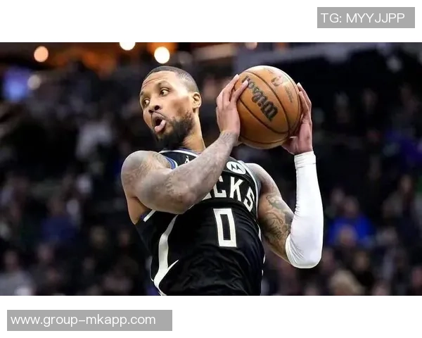 利拉德兼任球员与主帅开拓者新模式引发球迷热议现代篮球的未来方向